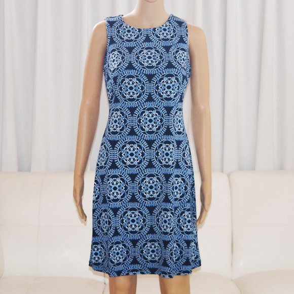 "5/35" Tommy Hilfiger Blue Floral Sleeveless Knee Length Jersey Shift Dress - Picture 3 of 7